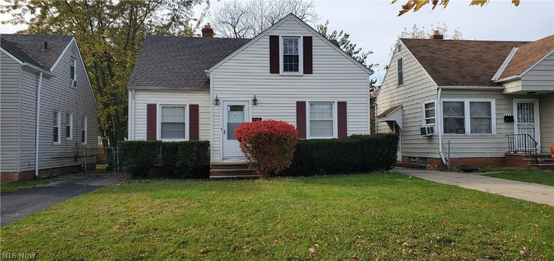 Primary Photo - 5116 Clement Ave