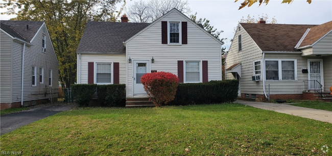 Building Photo - 5116 Clement Ave