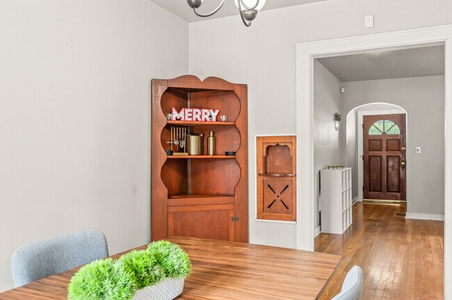 Building Photo - 2637 17th St