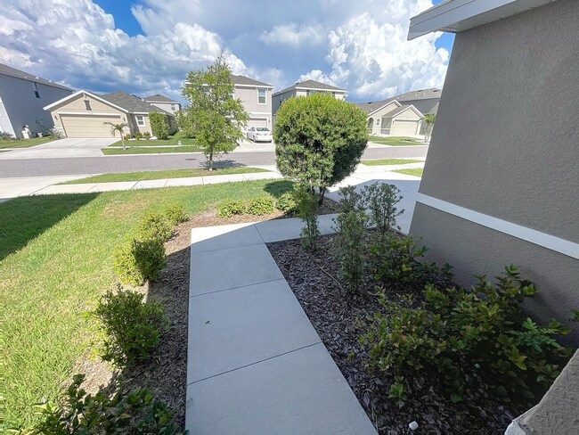 Building Photo - 12159 White Cypress Pl