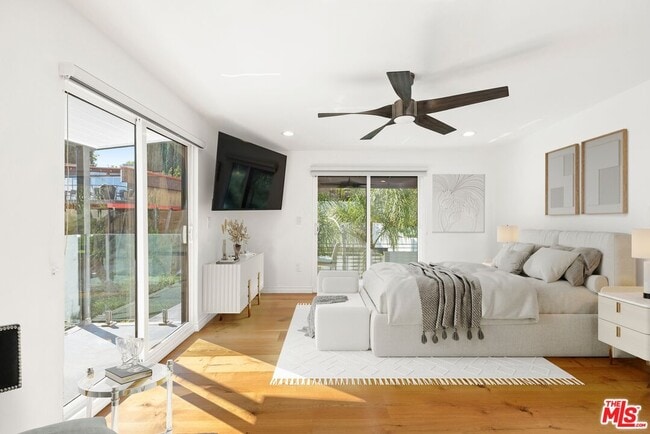 Building Photo - 1788 N Orange Grove Ave