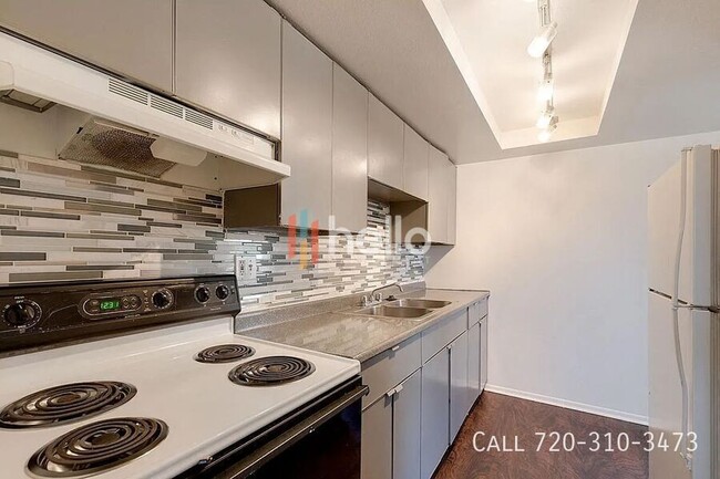 Building Photo - 809 N Dexter St