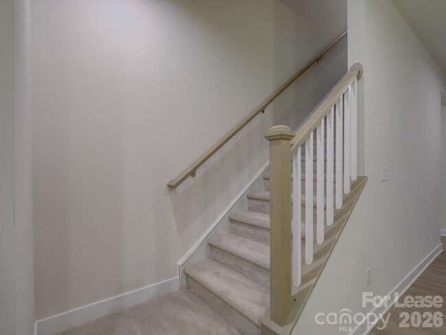 Building Photo - 6377 Ashton Pk Dr