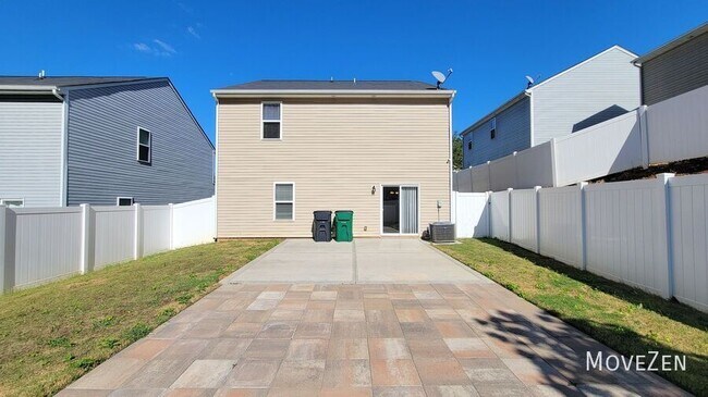 Building Photo - 7516 Mockernut Dr