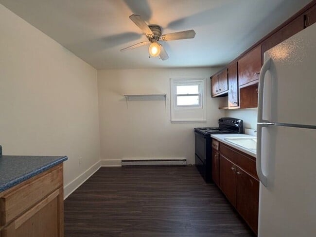 Building Photo - 38-42 E. Xenia Ave.