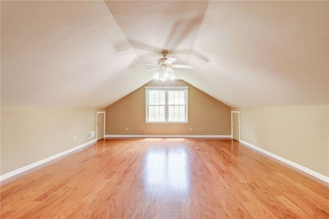 Building Photo - 1049 Seven Springs Cir NE