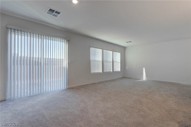 Building Photo - 9256 Innot Ave
