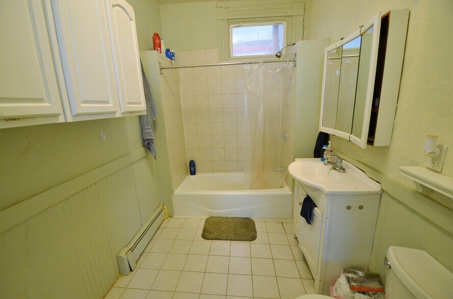 Building Photo - 33 Brookline St