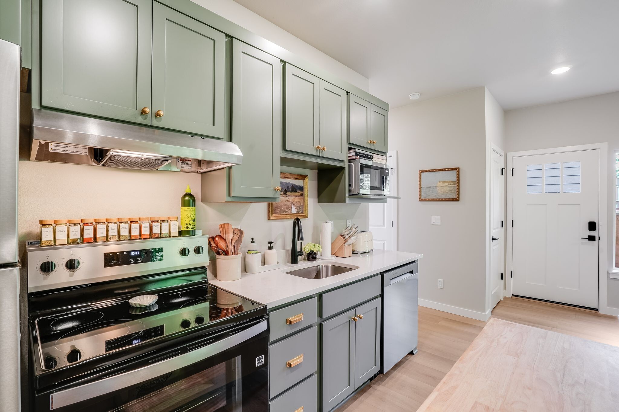 Building Photo - 16909 SW 132nd Ter