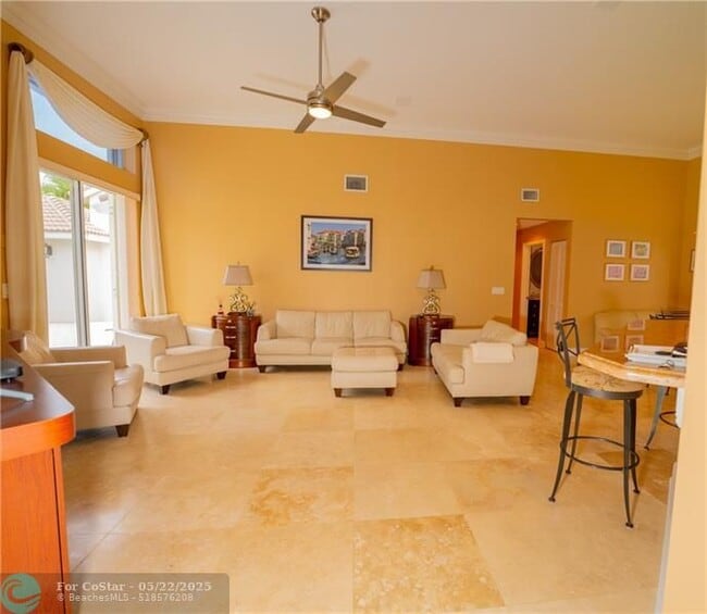 Building Photo - 20107 Ocean Key Dr