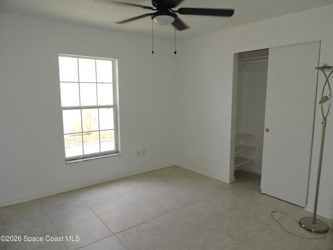 Building Photo - 8520 US-1