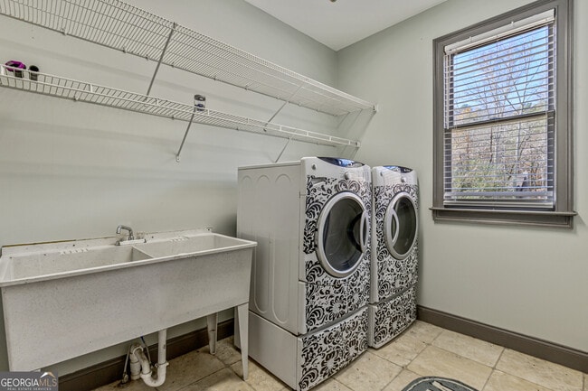 Building Photo - 10 Bridlewood Ct