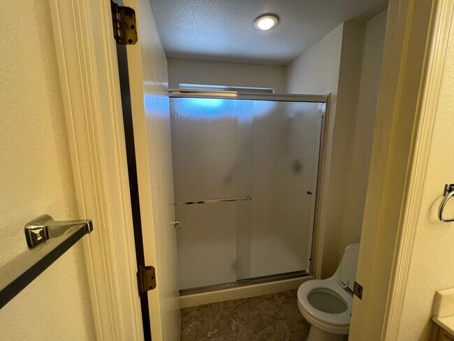 Building Photo - 2516 Sunup Dr