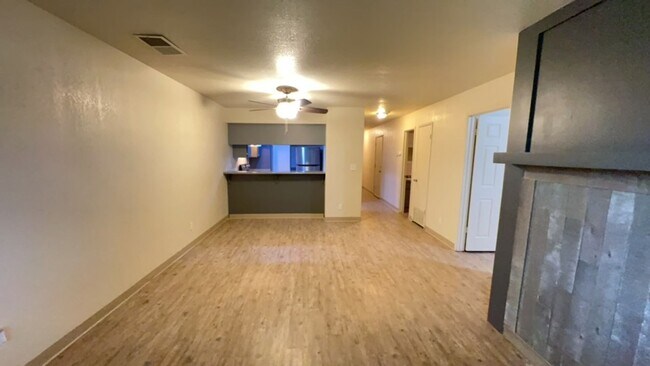 Building Photo - 2357 Fir Ave
