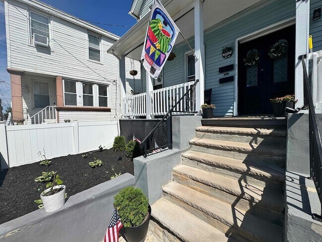 Building Photo - 24 Pamrapo Ave