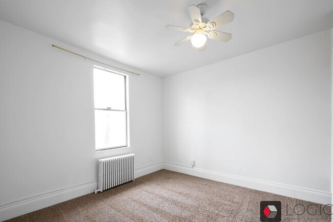 Building Photo - 764 Garfield Ave