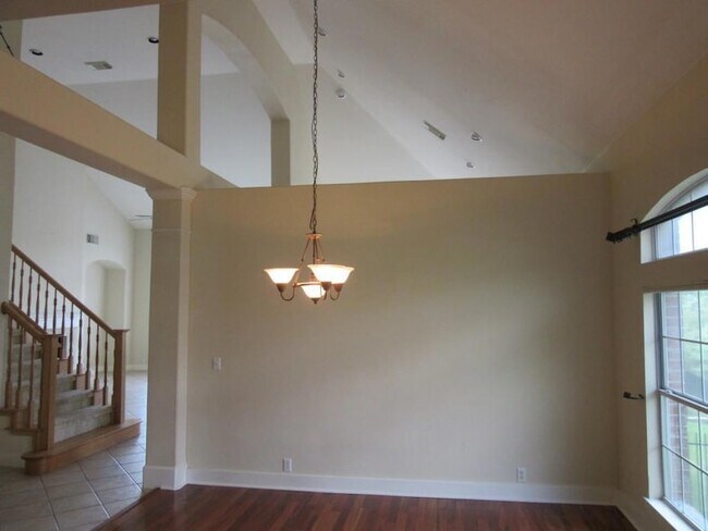 Building Photo - 3908 Michael Neill Dr