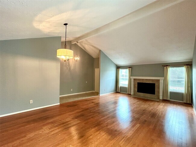 Building Photo - 2551 Coopers Post Ln