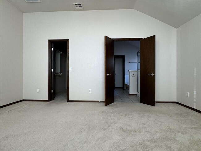 Building Photo - 2344 SW 138th St