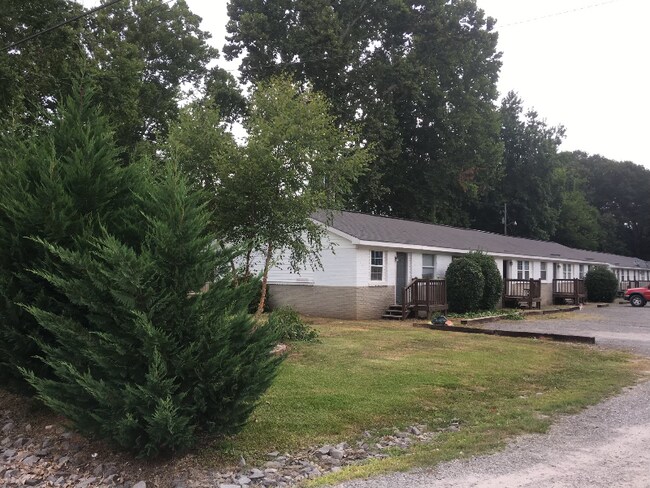 Building Photo - 6708 Jenean St