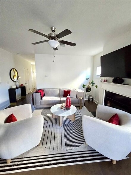 Building Photo - 1903 Plainsboro Dr