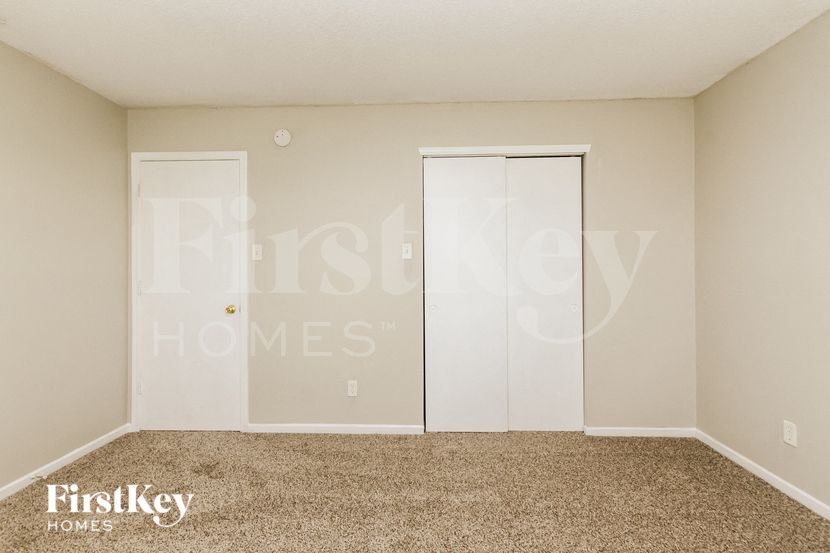 Building Photo - 11428 Cuyahoga Dr