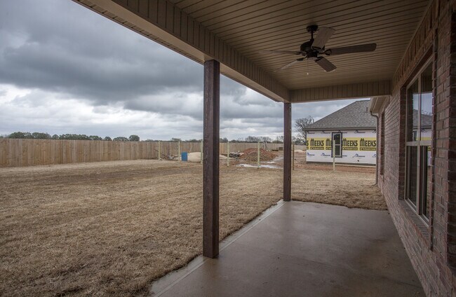 Building Photo - ***1004 Taylor Lane***