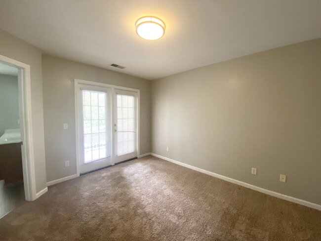 Building Photo - Mill Creek Townhome for Rent!