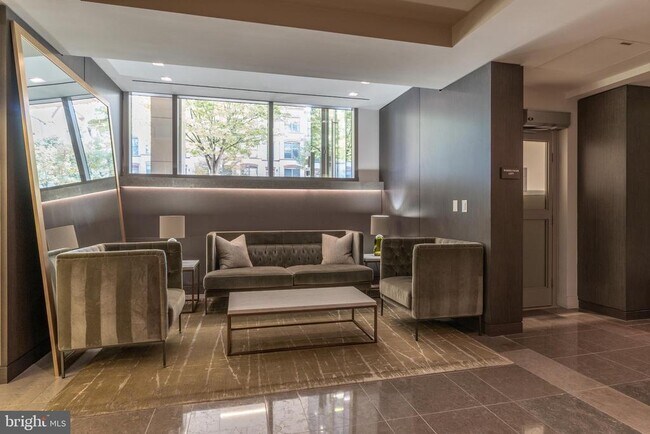 Building Photo - 2501 M St NW