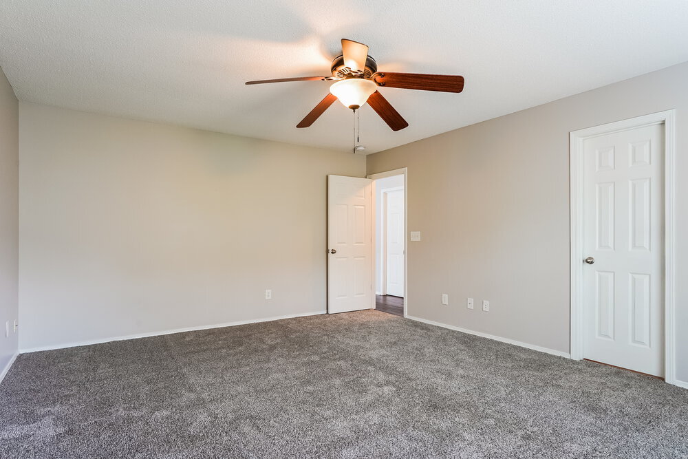 Building Photo - 3013 Van Dorn Rd