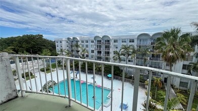 Building Photo - 486 NW 165th St