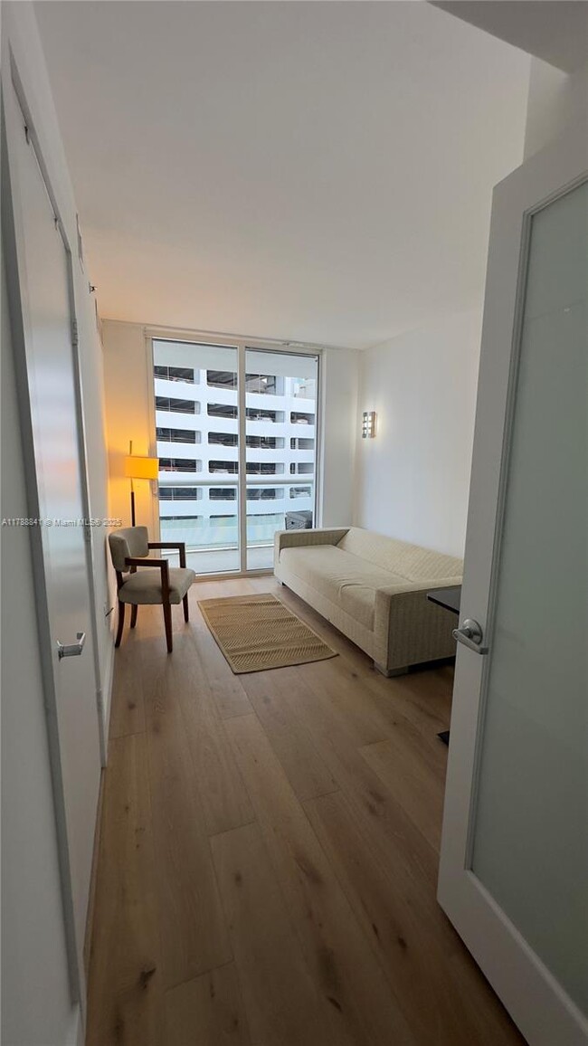 Building Photo - 50 Biscayne Blvd