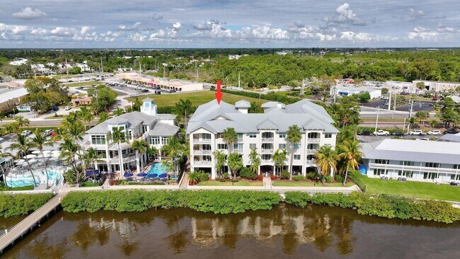 Building Photo - 975 NW Flagler Ave