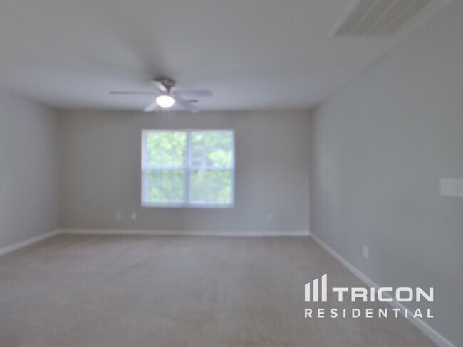 Building Photo - 3756 Wingfield Dr