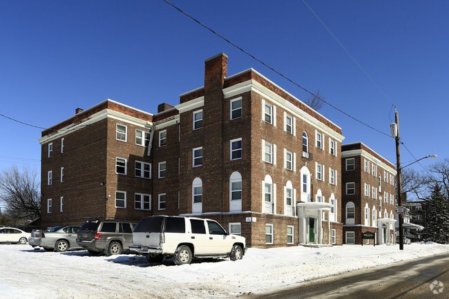 Building Photo - Milverton Apartments