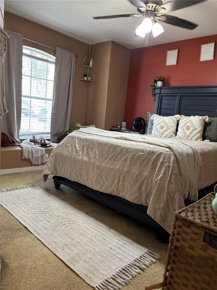 Building Photo - 10742 Shady Preserve Dr