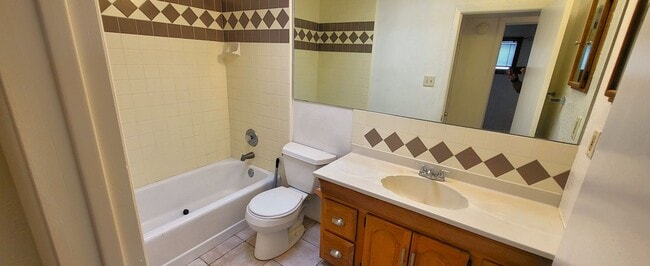 Building Photo - COMING SOON....CUTE TEMPE HOME ON NO OUTLET STREET!!