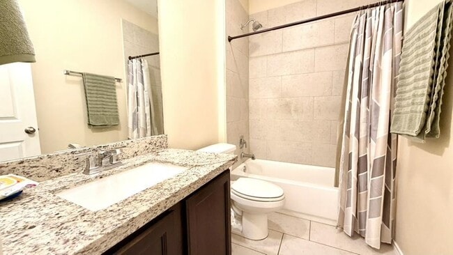 Building Photo - 11104 Santillana Loop