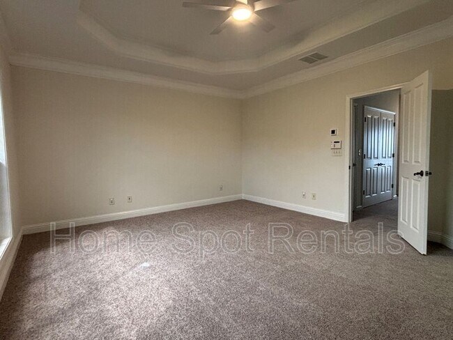 Building Photo - 2664 Rivers Edge Dr NE