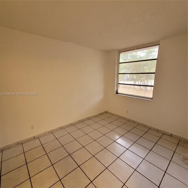 Building Photo - 8540 N Sherman Cir