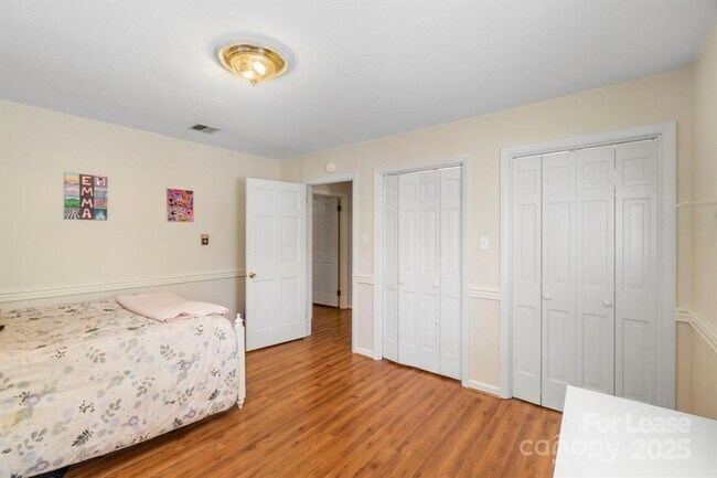 Building Photo - 4 Bedroom 2.5 Bath Home In Conover! Tours available starting March 1st!