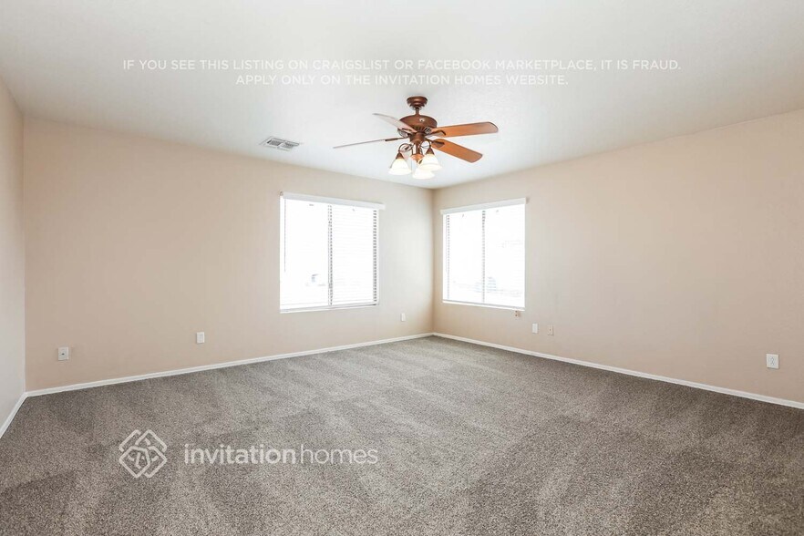 Building Photo - 10820 E Arcadia Ave