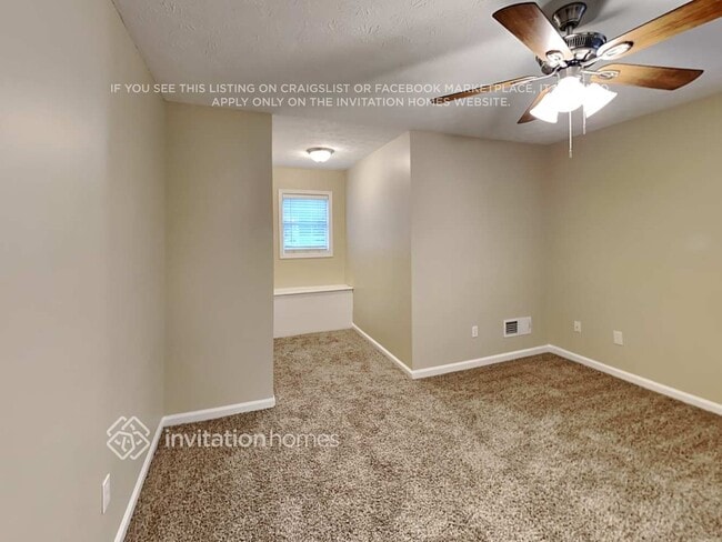 Building Photo - 2355 Hollie Ln