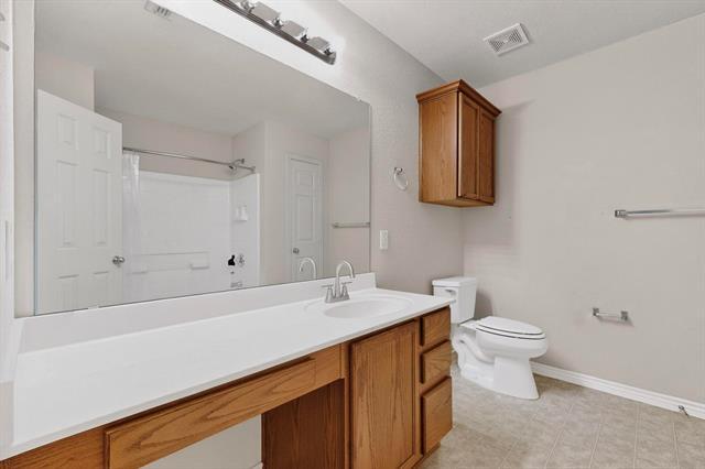 Building Photo - 2011 Bishop Hill