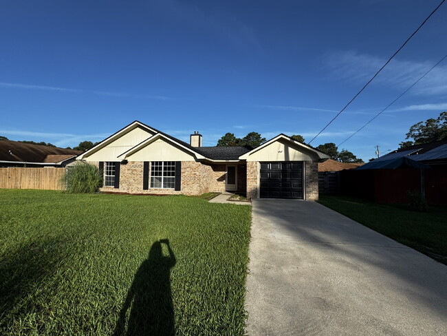 Primary Photo - Home for Rent