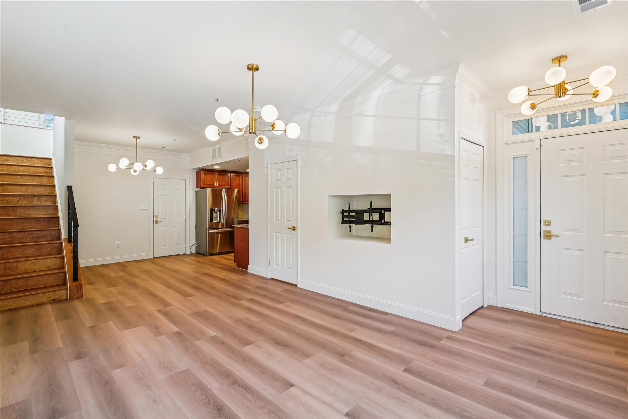 Building Photo - 604 Highland Ridge Ave