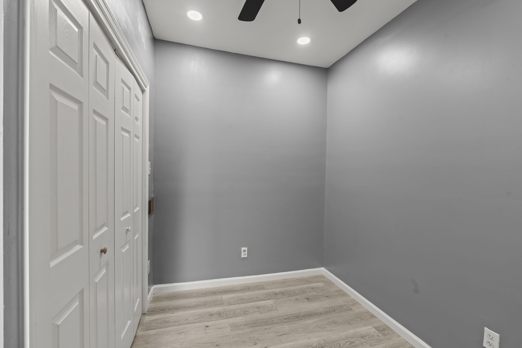 Building Photo - 2455 N 31st St