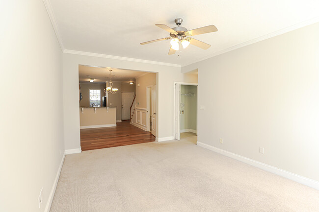 Building Photo - 1406 Leigh Ct