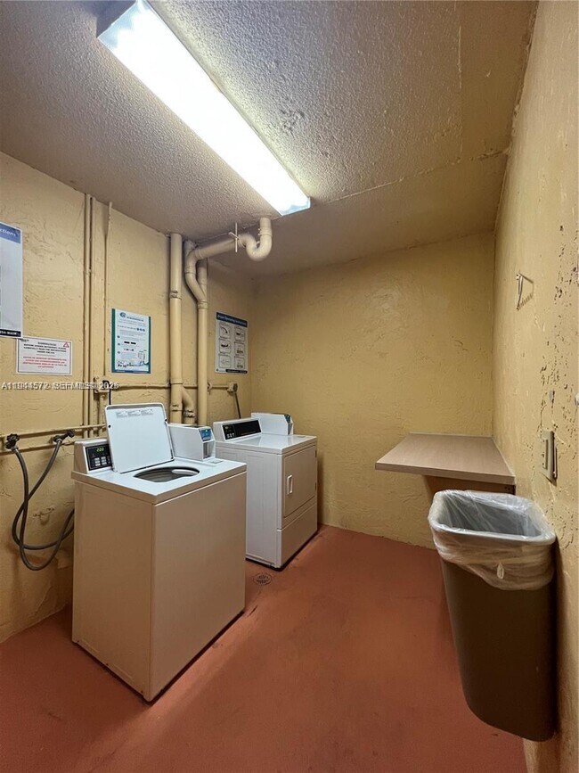 Building Photo - 7730 Camino Real