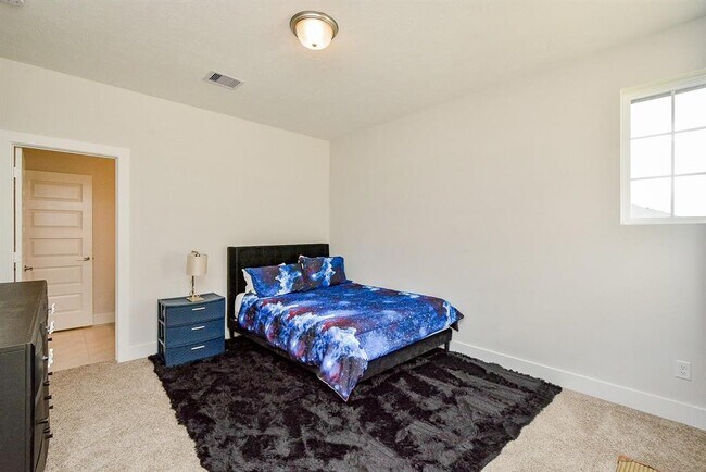 Building Photo - 501 Horizon Light Ln
